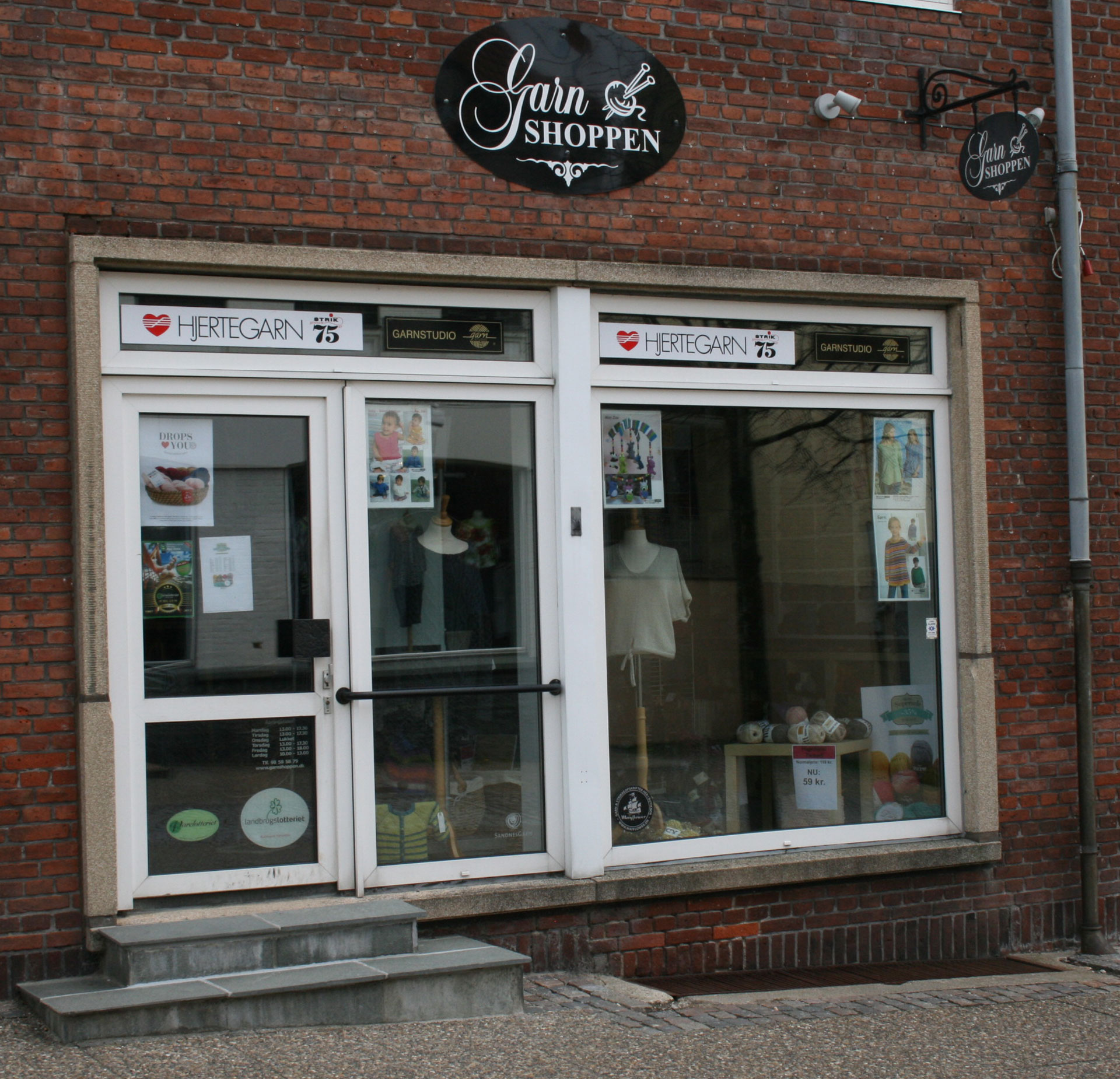 Img 0020.jpg Dobbeltsenge af læder